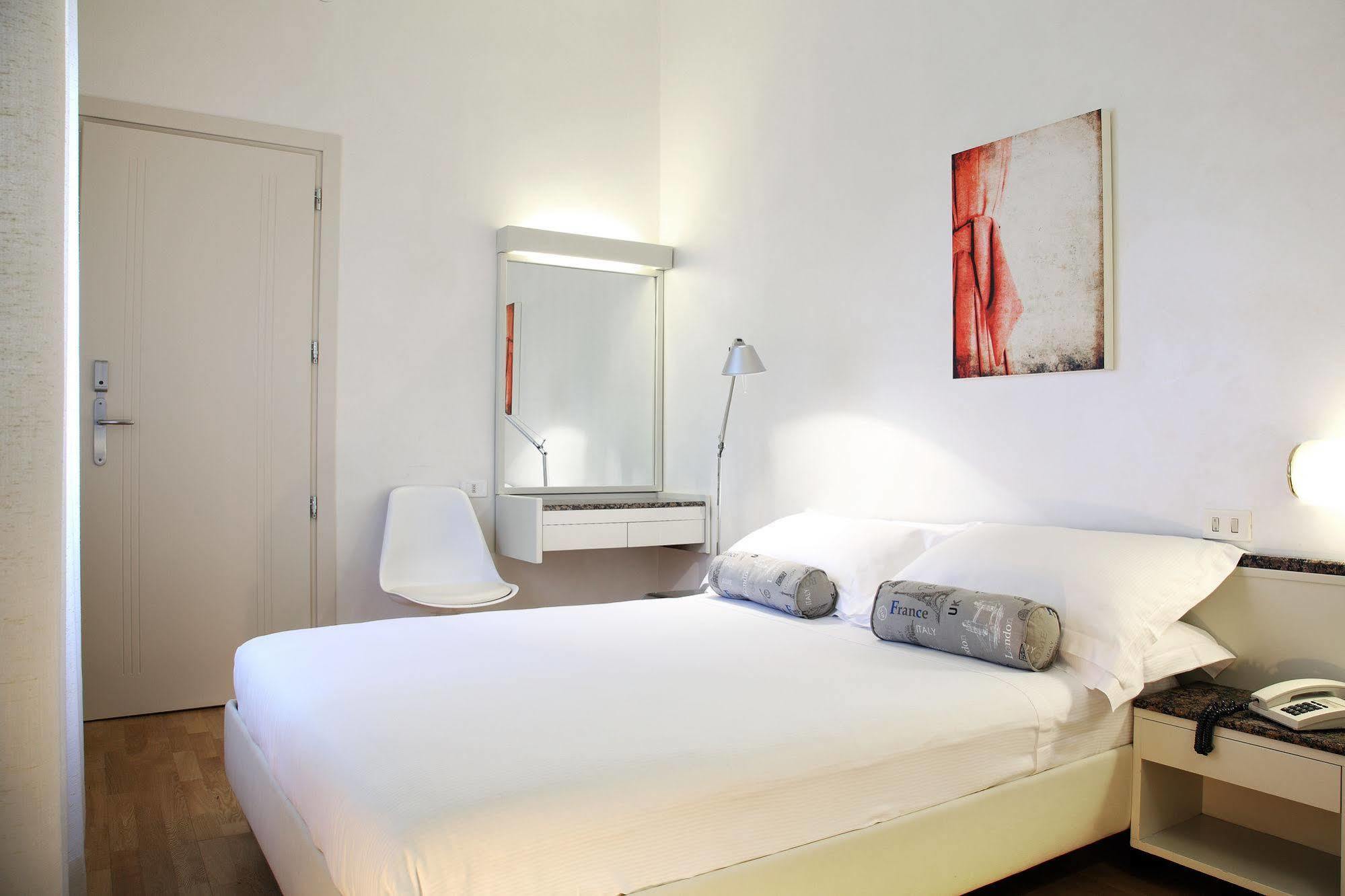 Hotel Rosabianca Rimini Exterior photo